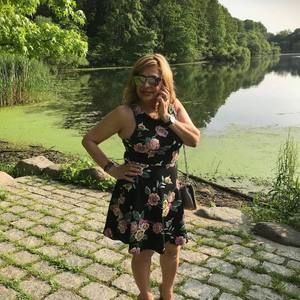 Meet your Posher, Teresa